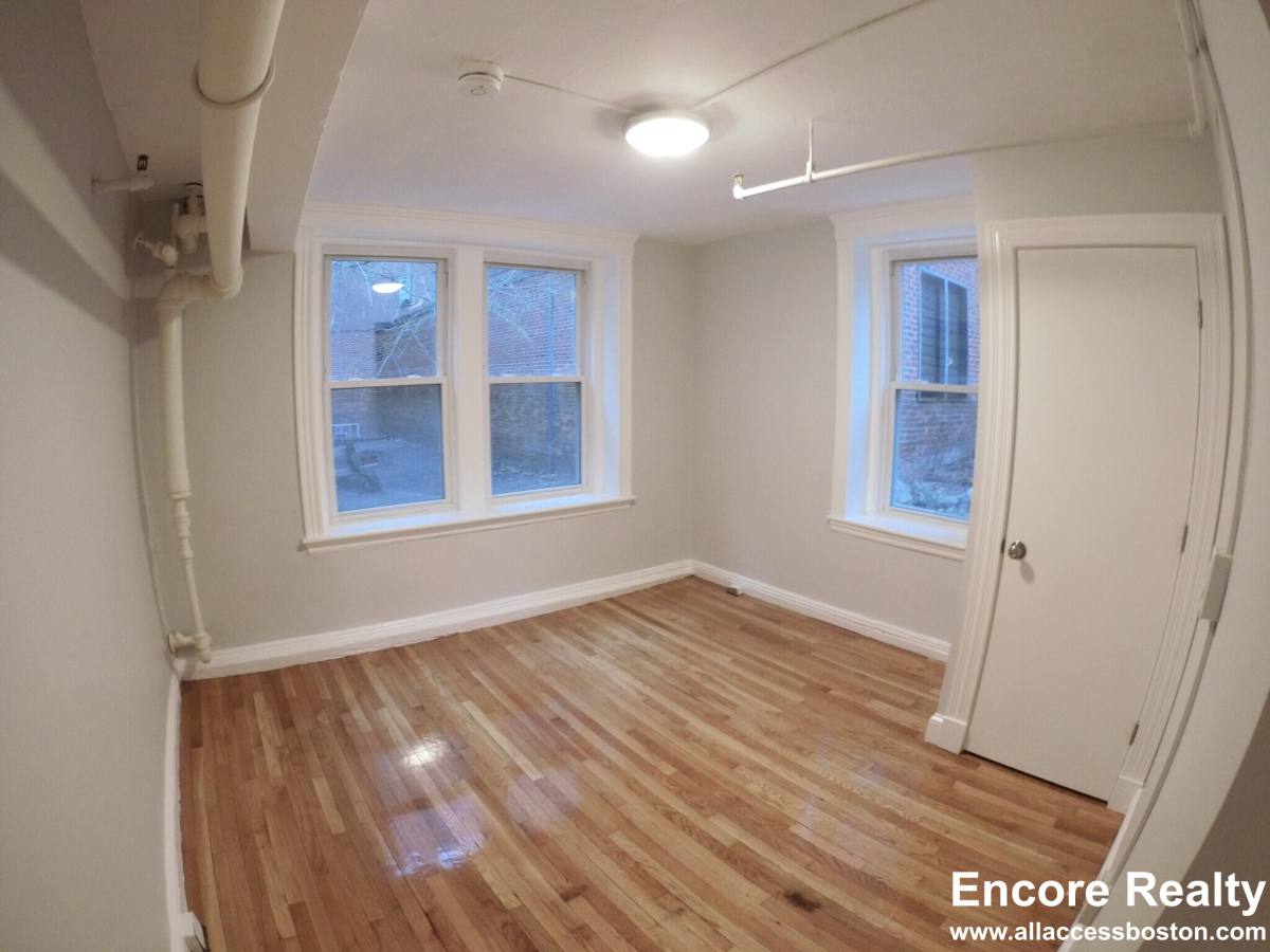 Apartment for rent at 1450 Commonwealth Ave #D, Brighton, MA 02135