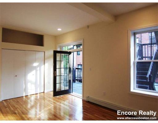 Apartment for rent at 59 Fort Ave #7, Roxbury Crossing, MA 02120