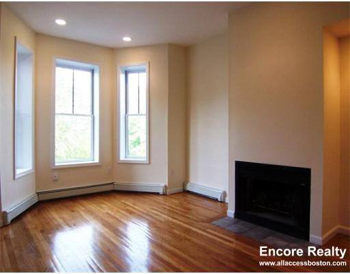 Apartment for rent at 59 Fort Ave #7, Roxbury Crossing, MA 02120