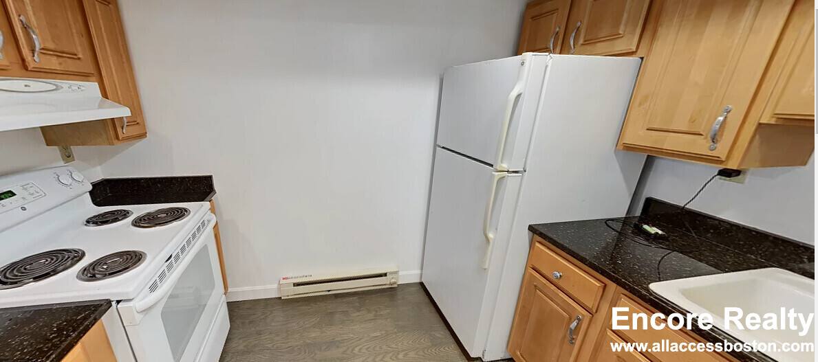 Apartment for rent at 109 Queensberry St #D, Boston, MA 02115