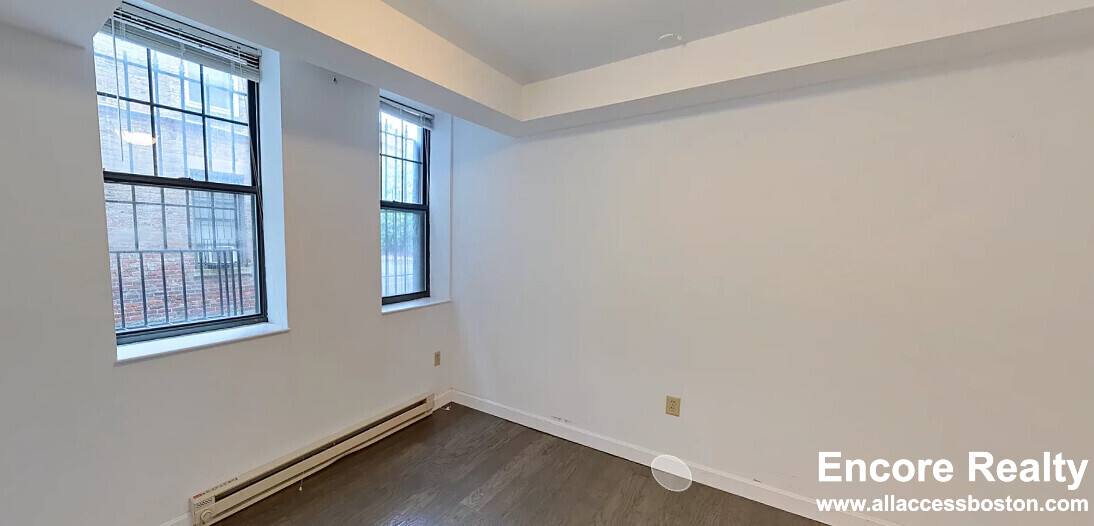 Apartment for rent at 109 Queensberry St #D, Boston, MA 02115
