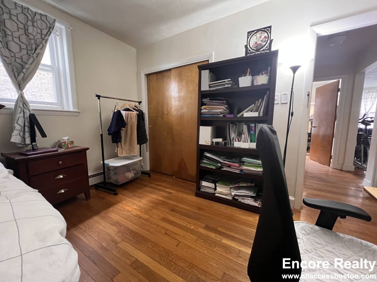Apartment for rent at 312 Tappan St #7D, Brookline, MA 02445