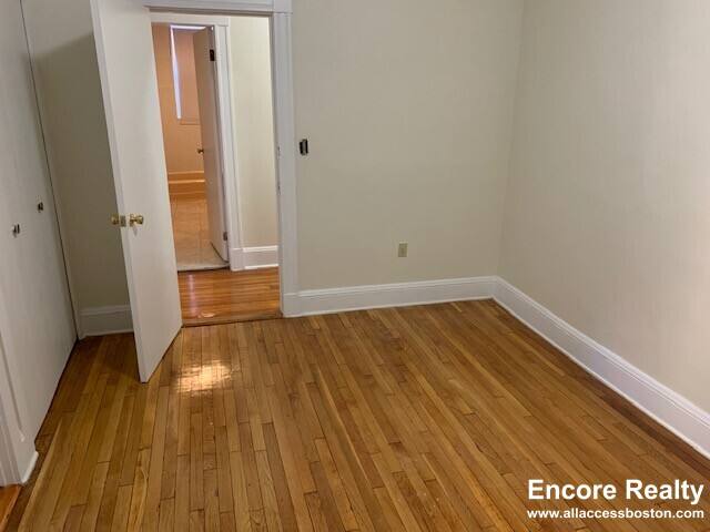 Apartment for rent at 1788 Beacon St #8C, Brookline, MA 02445