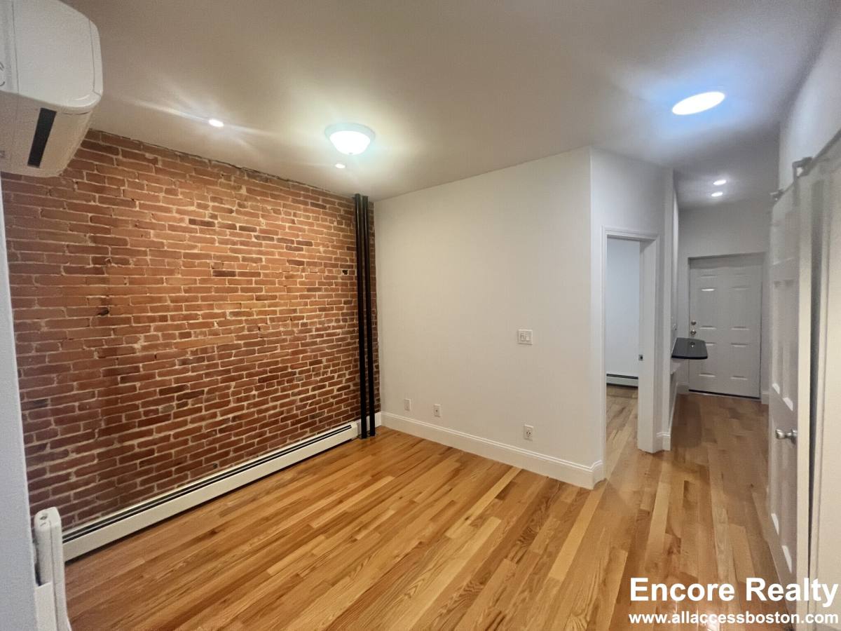 Apartment for rent at 51 Joy St #7T, Boston, MA 02114