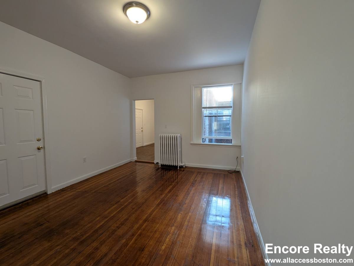 Apartment for rent at 31 Temple St #10H, Boston, MA 02114