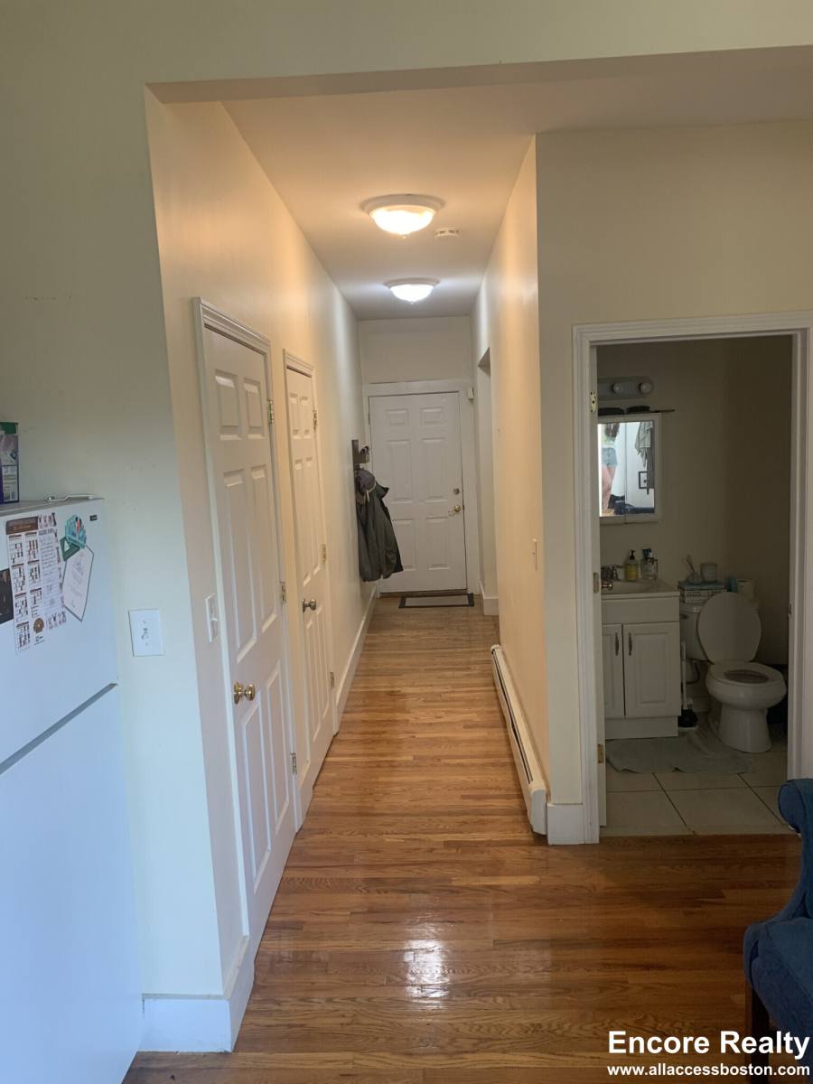 Apartment for rent at 46 Florence St #7, Somerville, MA 02145
