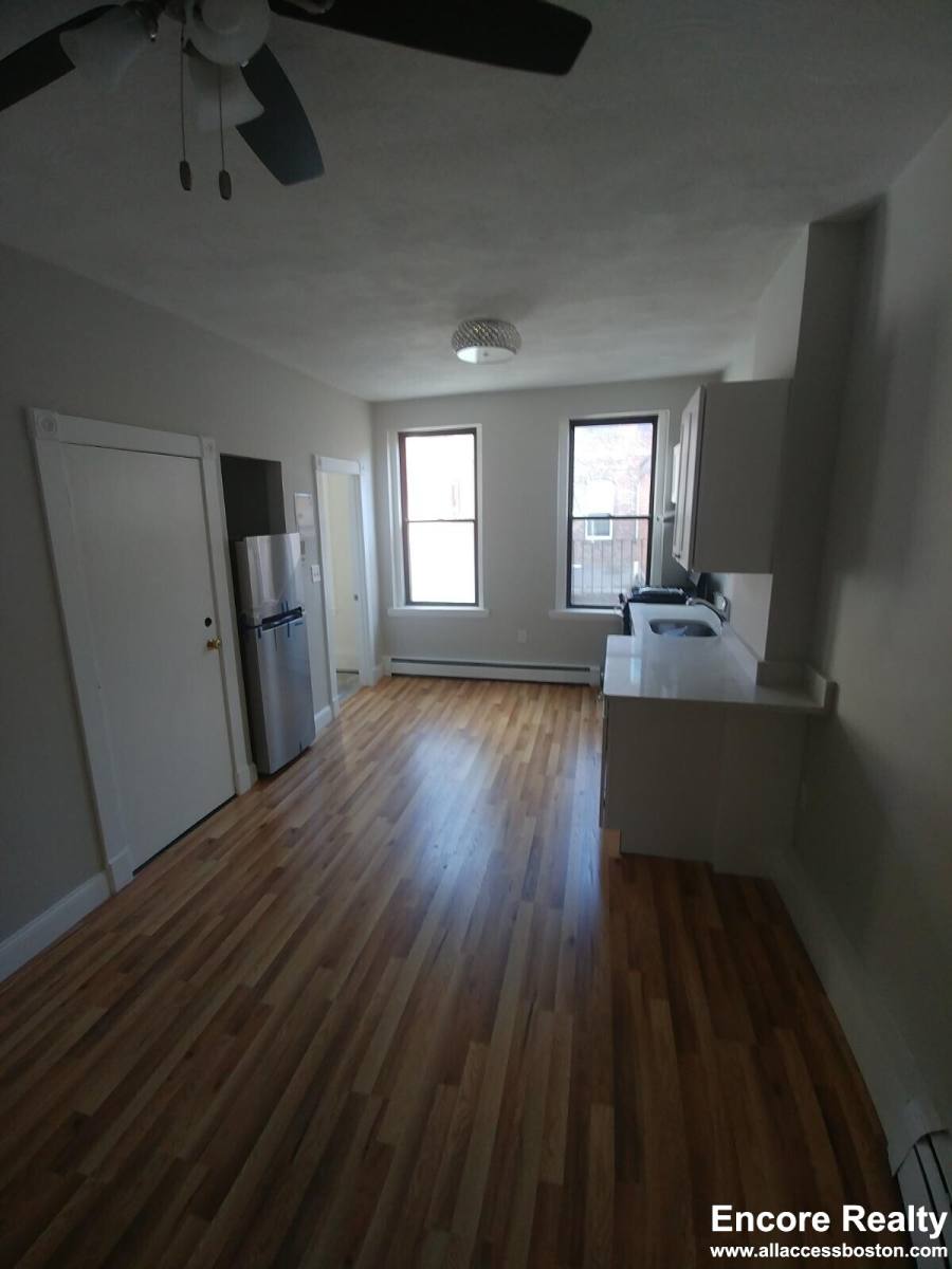 Apartment for rent at 21 Sheafe St #13, Boston, MA 02113