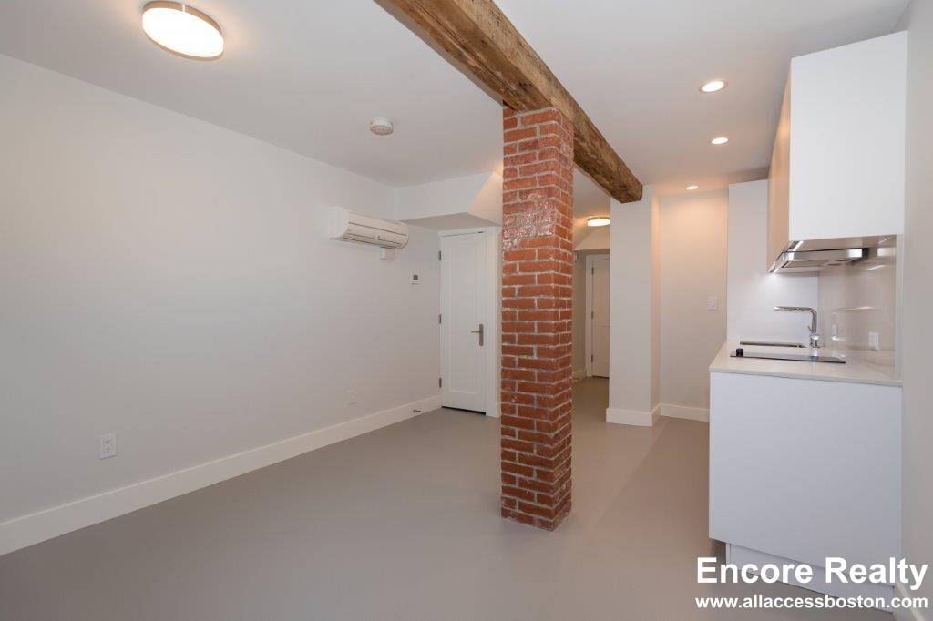 Apartment for rent at 461 Massachusetts Ave #D, Boston, MA 02116