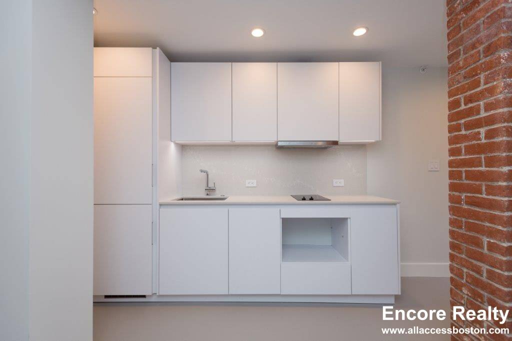 Apartment for rent at 461 Massachusetts Ave #D, Boston, MA 02116
