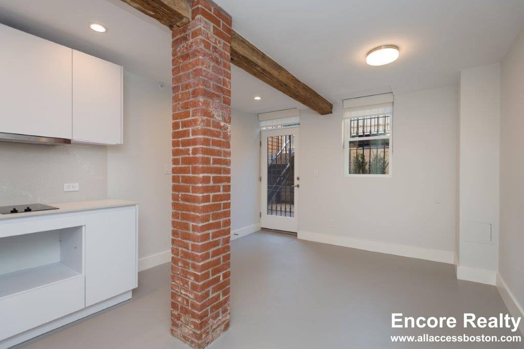 Apartment for rent at 461 Massachusetts Ave #D, Boston, MA 02116