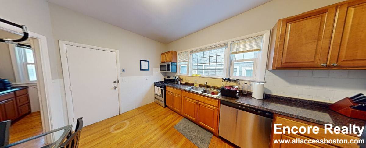 Apartment for rent at 23 Tufts St #8, Cambridge, MA 02139