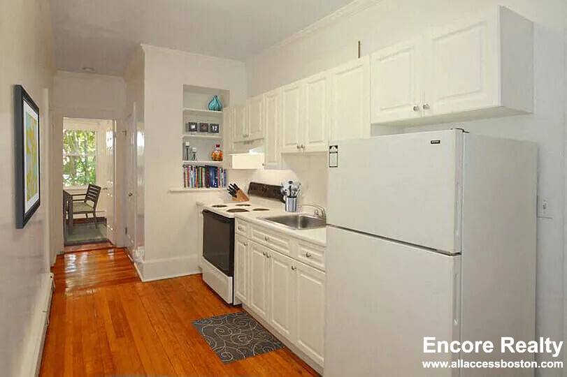 Apartment for rent at 1539 Beacon #18, Brookline, MA 02446