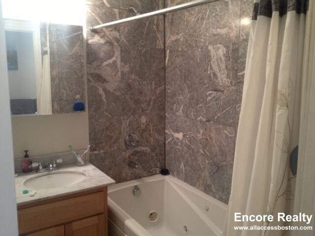 Apartment for rent at 23 Aspinwall Ave #10, Brookline, MA 02446