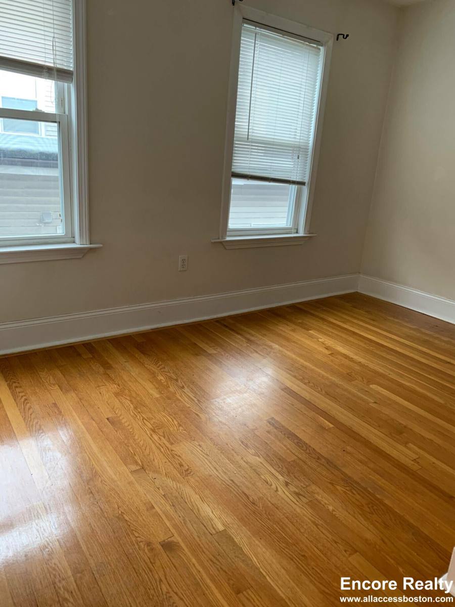 Apartment for rent at 23 Aspinwall Ave #10, Brookline, MA 02446