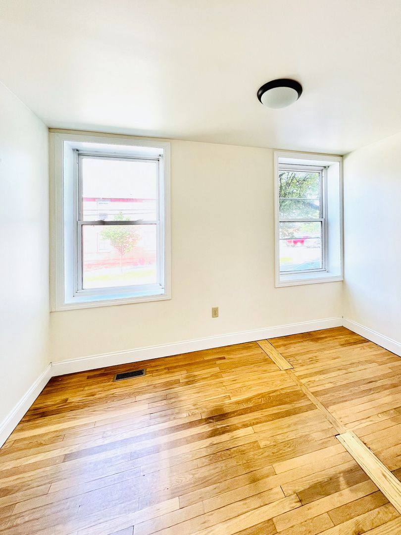 Apartment for rent at 46 King St, Burlington, VT 05401