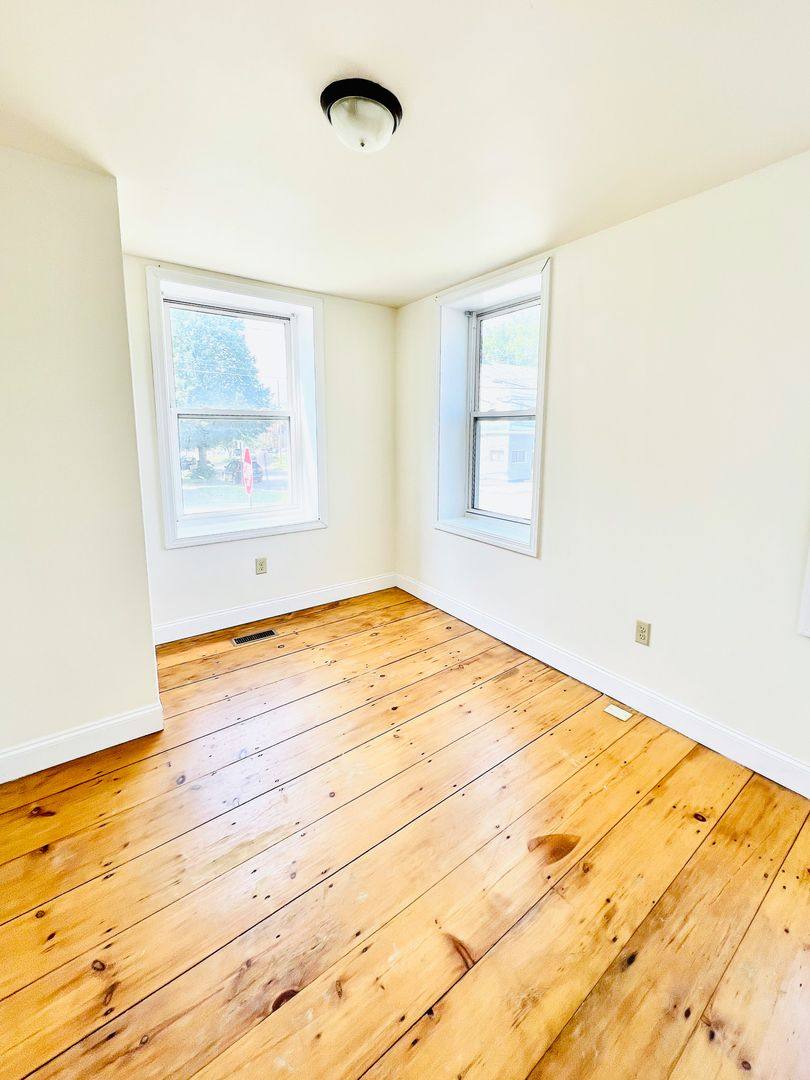 Apartment for rent at 46 King St, Burlington, VT 05401