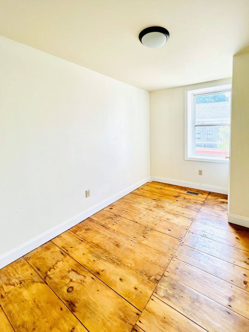 Apartment for rent at 46 King St, Burlington, VT 05401