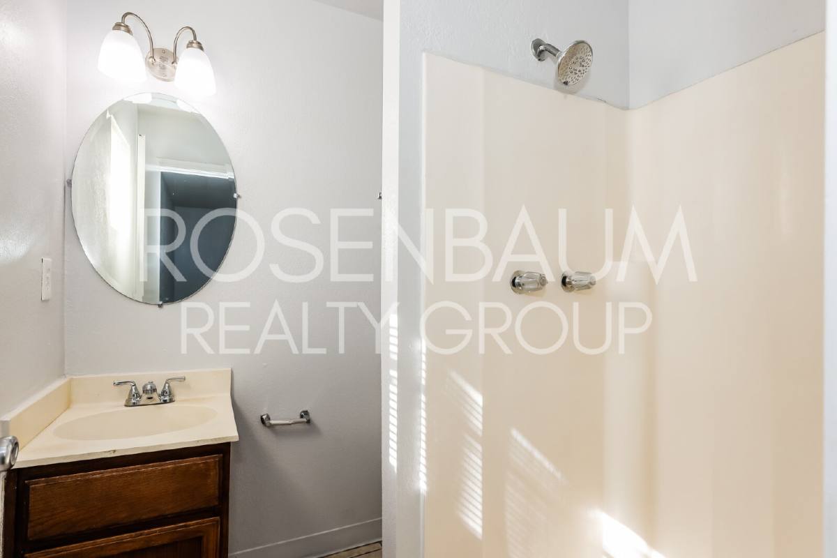 Apartment for rent at 555 W Rio Salado Parkway #202, Mesa, AZ 85201