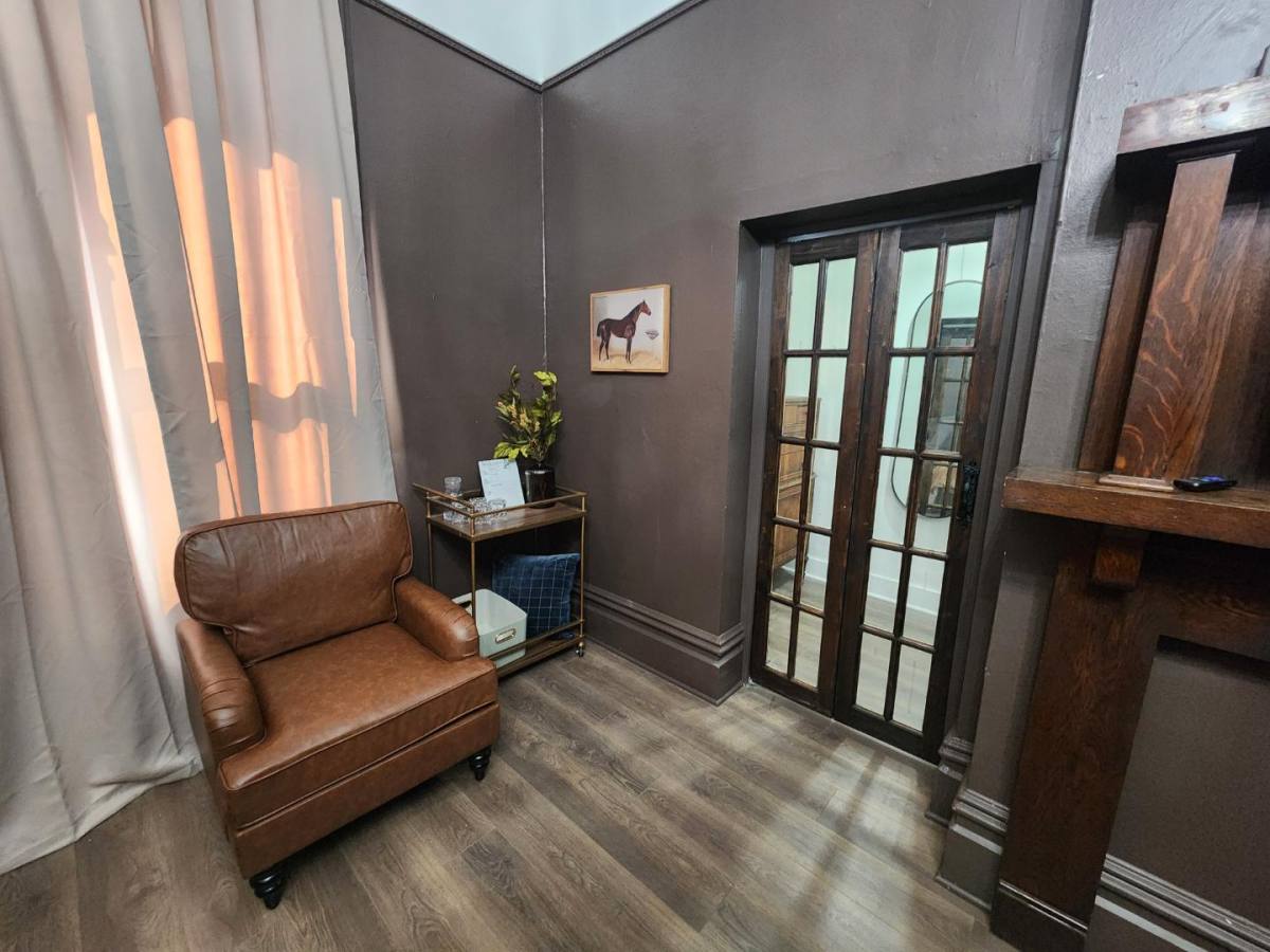 Apartment for rent at 127 Dawes Ave #CHESTNUT&COGNAC-A VI, Akron, OH 44302