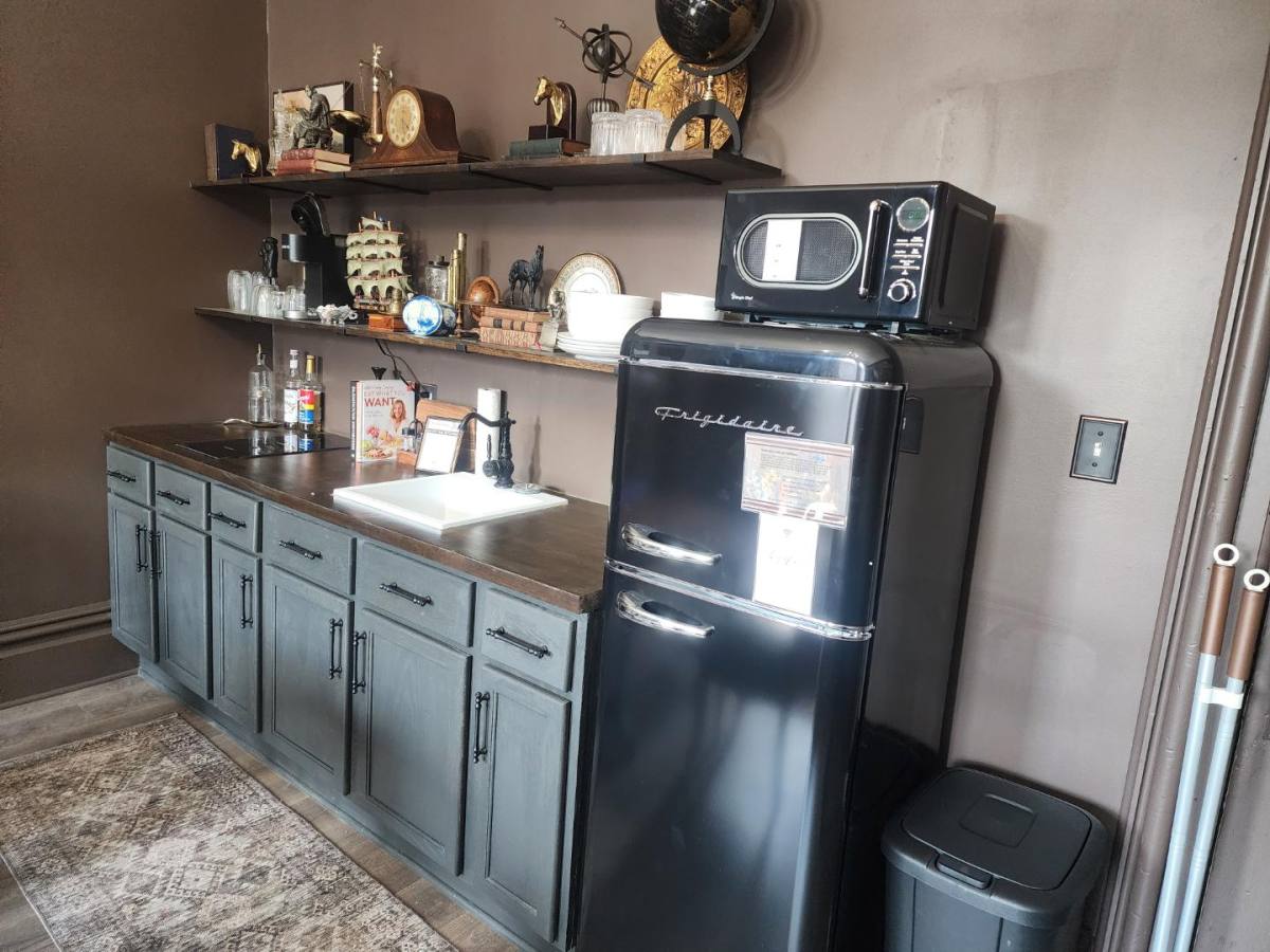 Apartment for rent at 127 Dawes Ave #CHESTNUT&COGNAC-A VI, Akron, OH 44302