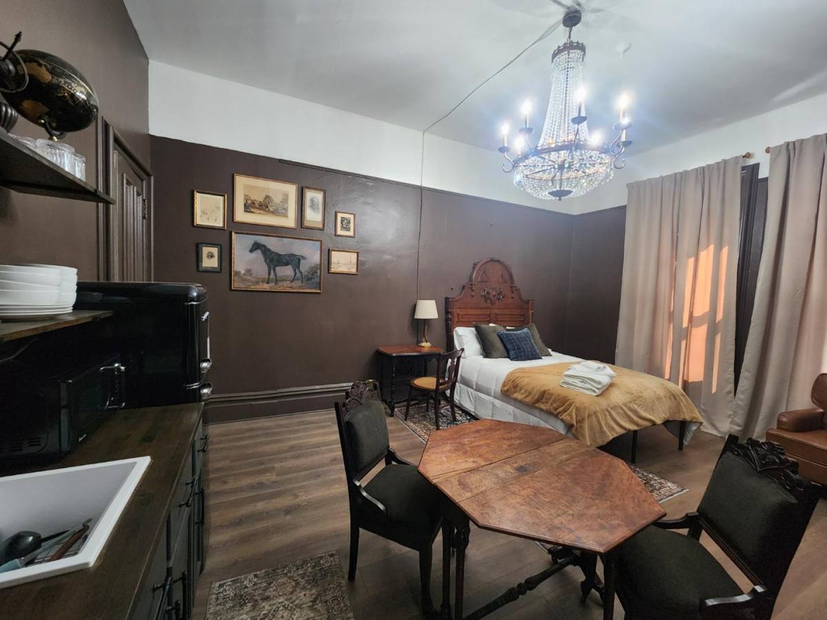 Apartment for rent at 127 Dawes Ave #CHESTNUT&COGNAC-A VI, Akron, OH 44302