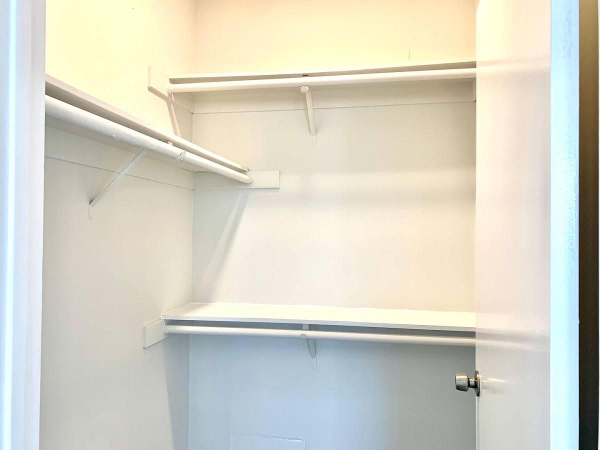 Apartment for rent at 2724 Abbot Kinney Blvd, Venice, CA 90291