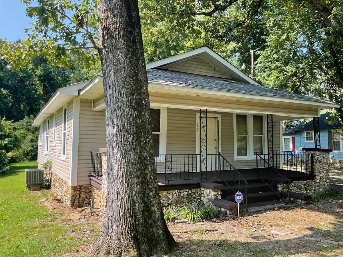 House for rent at 125 20th Ave NE, Birmingham, AL 35215