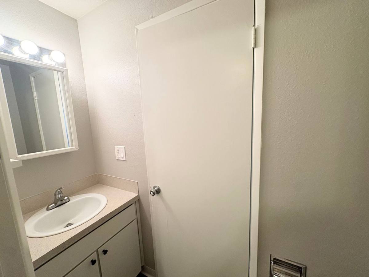 Apartment for rent at 117 NE Clark Ave, Battle Ground, WA 98604