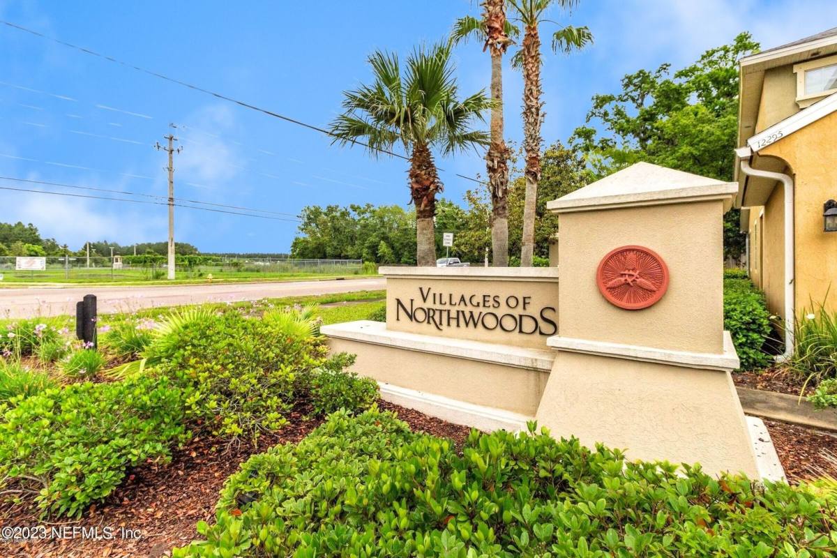 Townhouse for rent at 12286 Black Walnut Court, Jacksonville, FL 32226