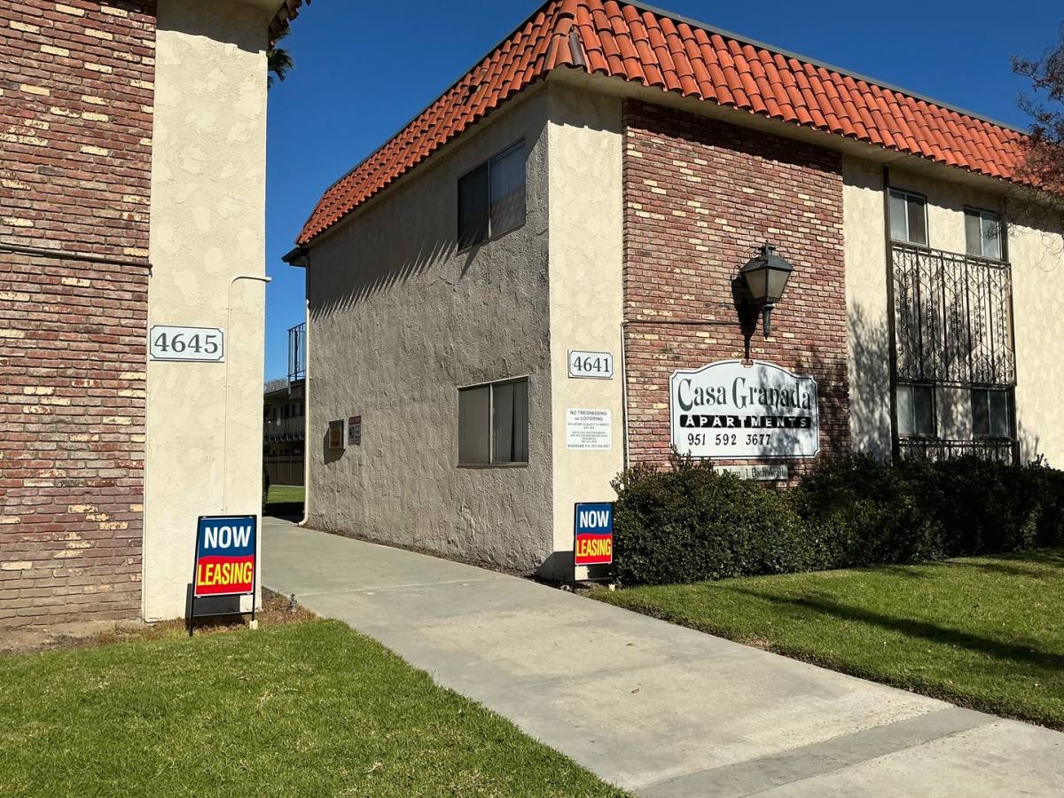 Apartment for rent at 4641 - 4645 Arlington Ave, Riverside, CA 92504