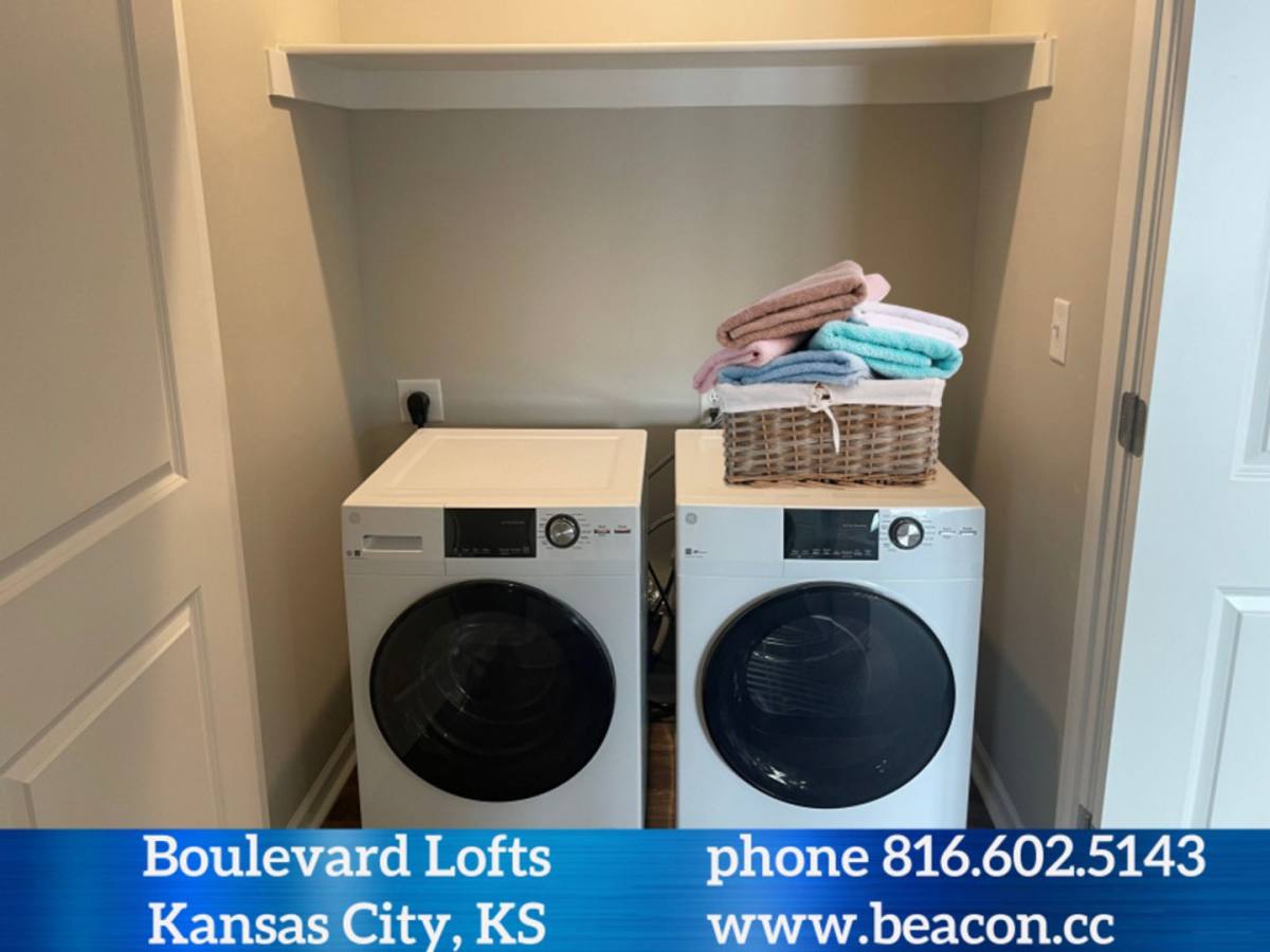 Apartment for rent at 800 Washington Blvd, Kansas City, KS 66101