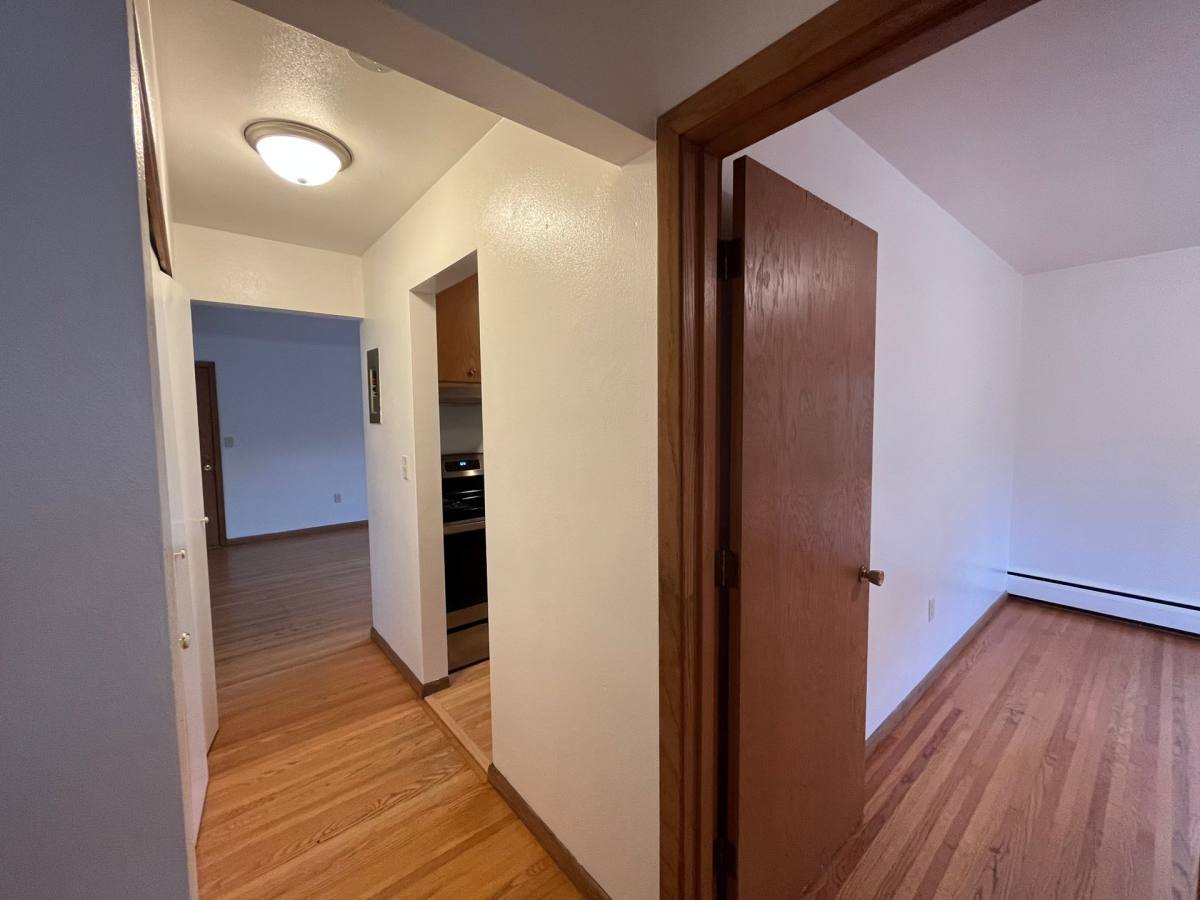 Apartment for rent at 658 Greenbrier St, Saint Paul, MN 55106