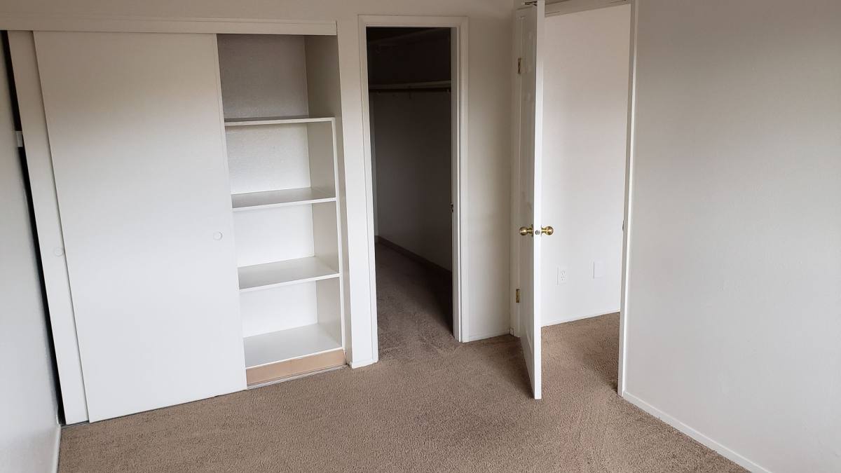 Apartment for rent at 2519 E Mill Plain Blvd, Vancouver, WA 98661