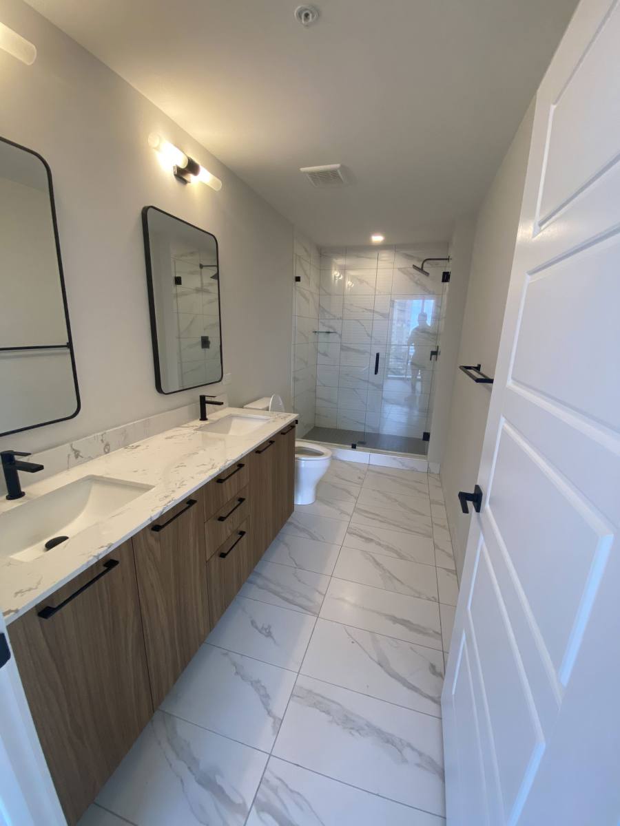 Apartment for rent at 11295 Biscayne Blvd, Miami, FL 33181