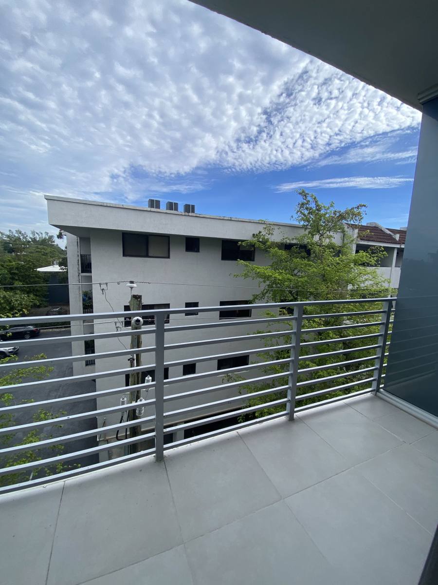 Apartment for rent at 12501 NE 13th Ave, Miami, FL 33161