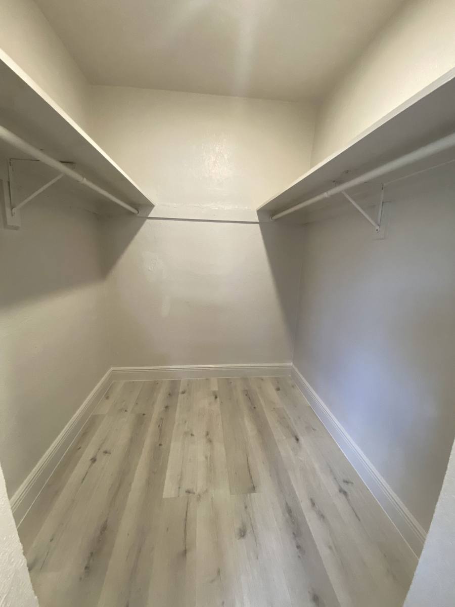 Apartment for rent at 12501 NE 13th Ave, Miami, FL 33161