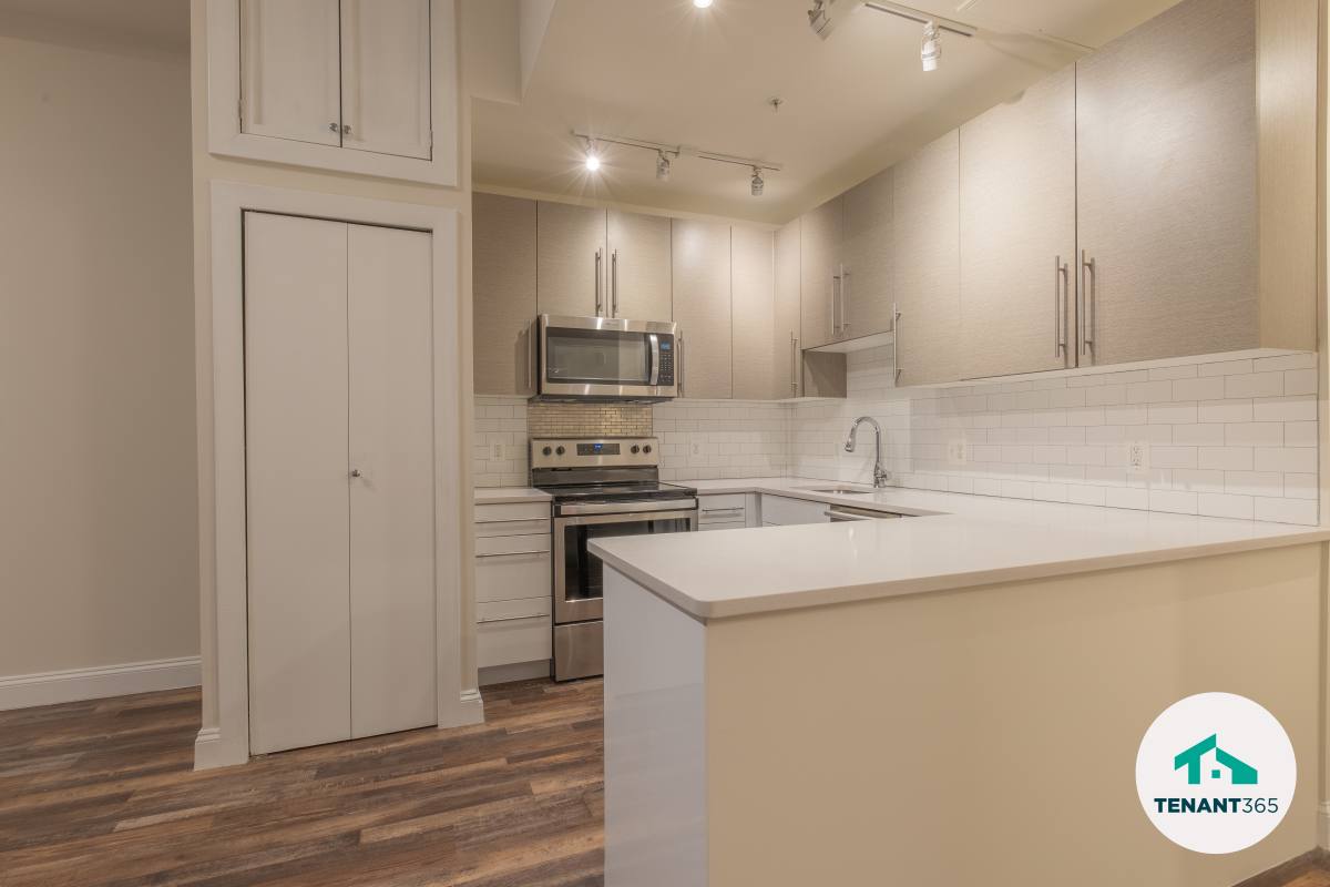 Apartment for rent at 8 E Fayette St, Baltimore, MD 21202