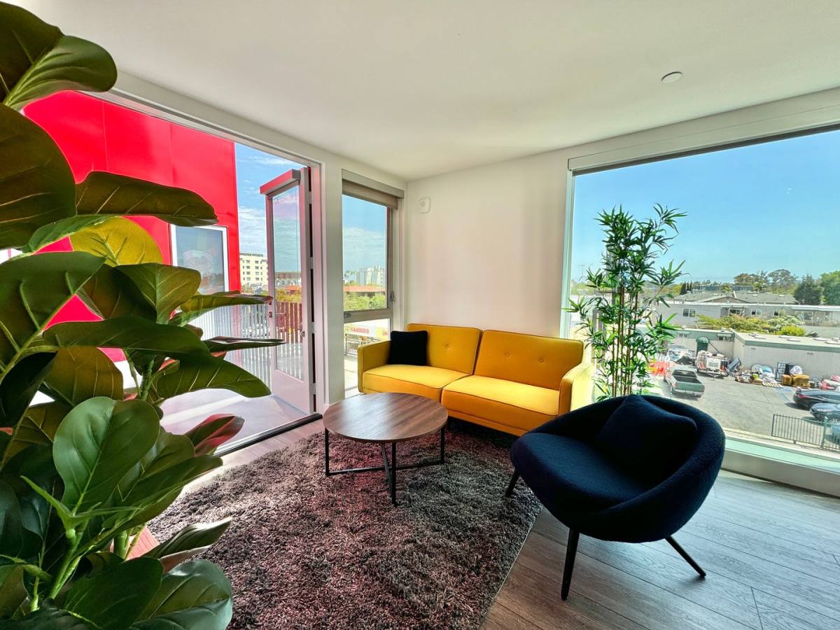 Apartment for rent at 1642 University Ave, San Diego, CA 92103
