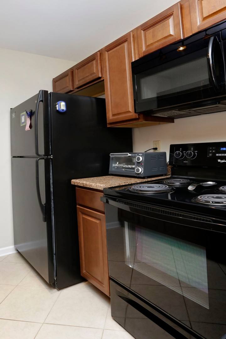 Apartment for rent at 165 Virginia Ave, Lexington, KY 40508