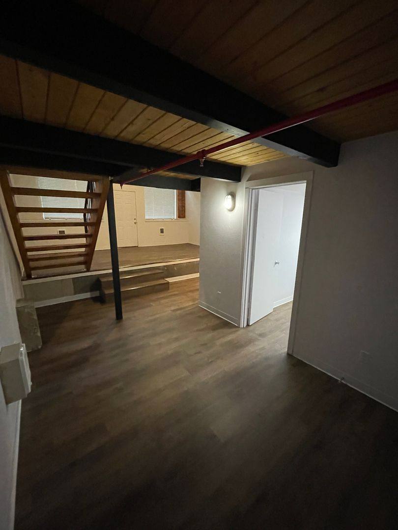 Apartment for rent at 625 NW Everett St, Portland, OR 97209