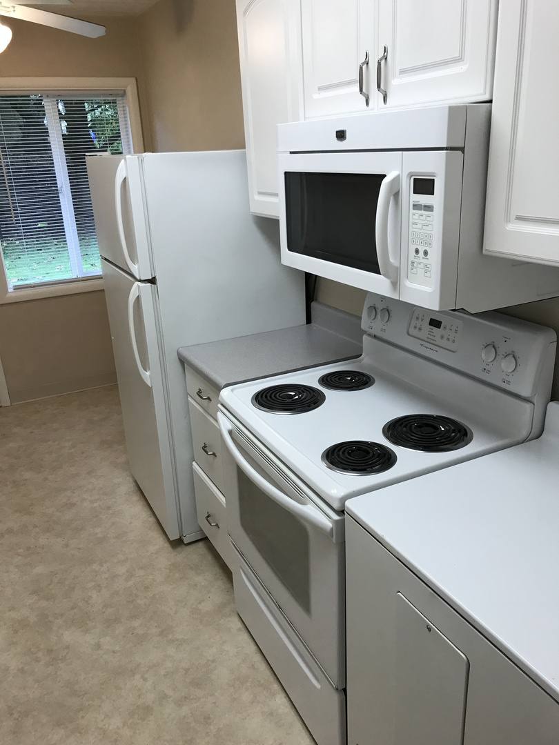 Apartment for rent at 3930 SE Francis, Portland, OR 97202