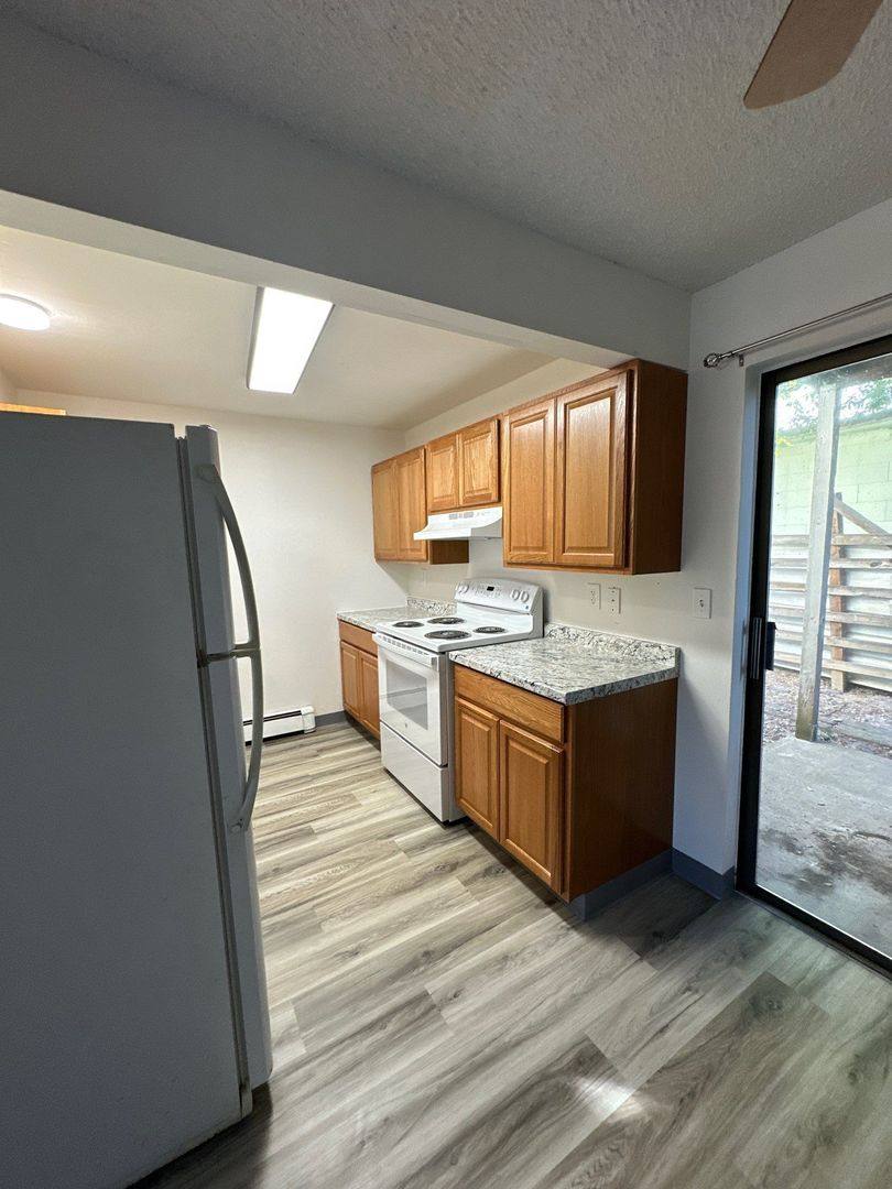 Apartment for rent at 157- 169 N Laguna St, Klamath Falls, OR 97601