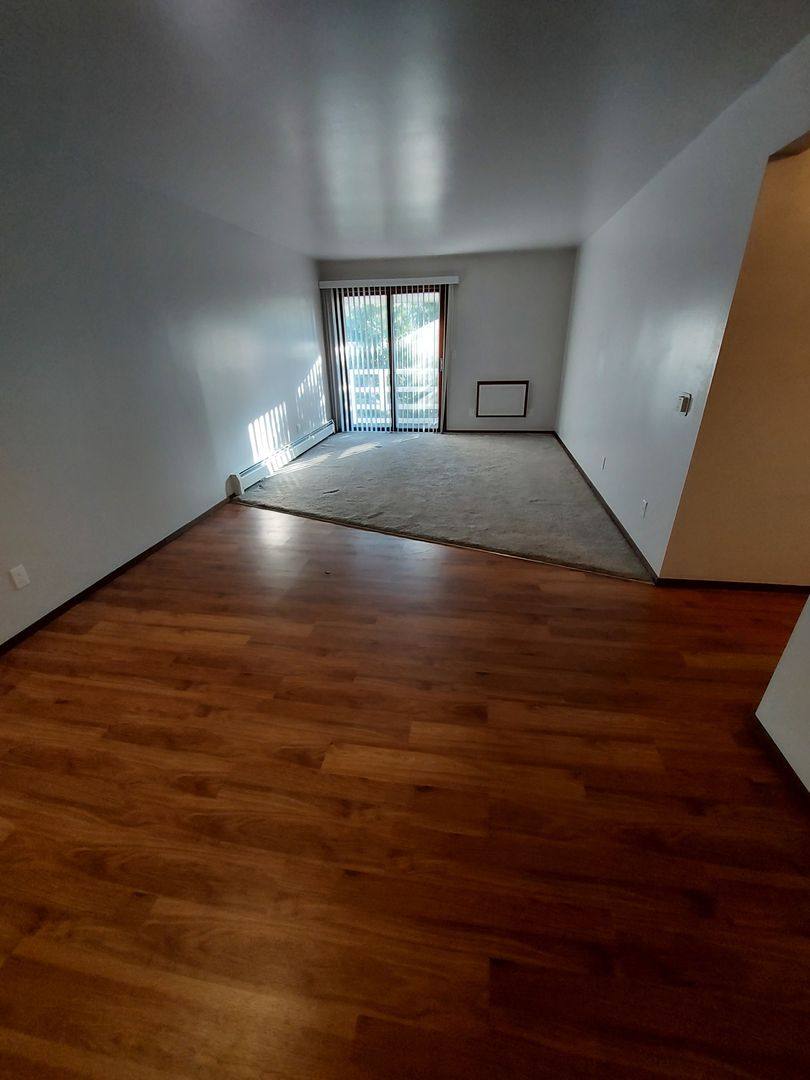 Apartment for rent at 1231 S 8th St, Manitowoc, WI 54220