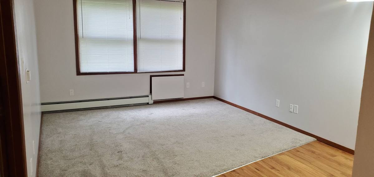 Apartment for rent at 1231 S 8th St, Manitowoc, WI 54220