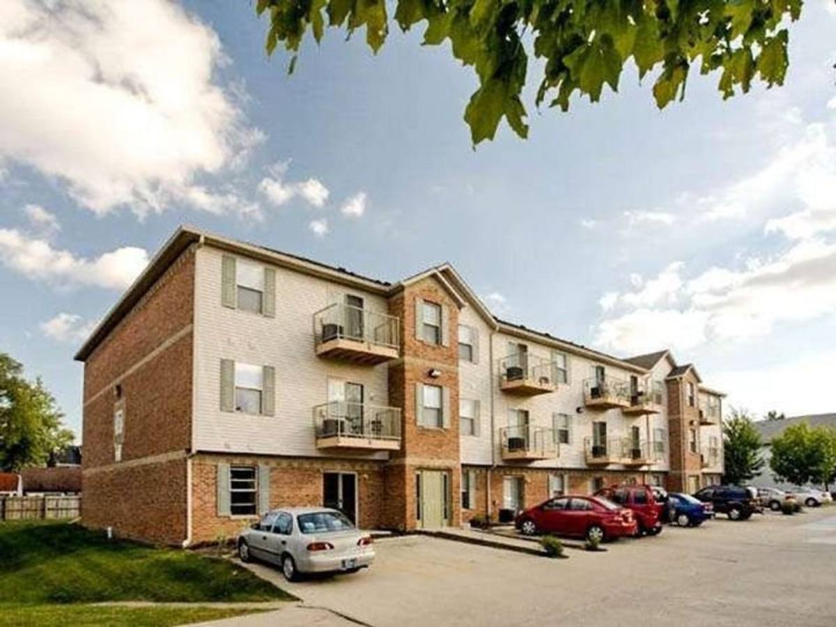 Apartment for rent at 2475 Sycamore Lane, West Lafayette, IN 47906