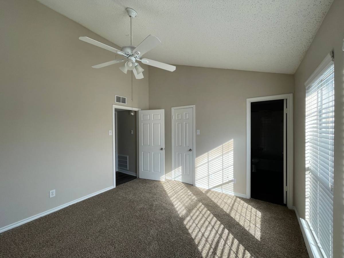 Apartment for rent at 1500 Bear Creek Parkway, Euless, TX 76039