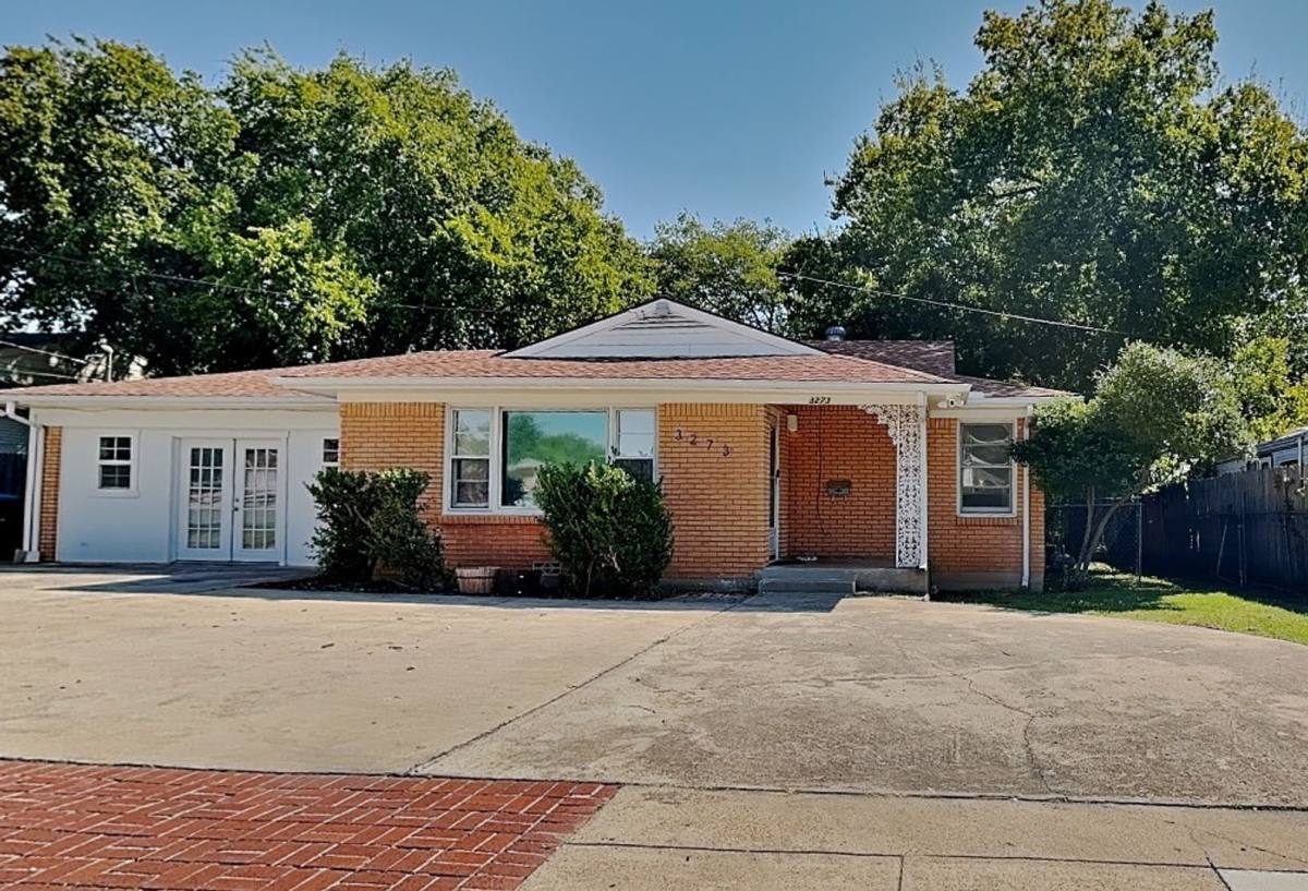 House for rent at 3273 Lackalnd Rd, Fort Worth, TX 76116