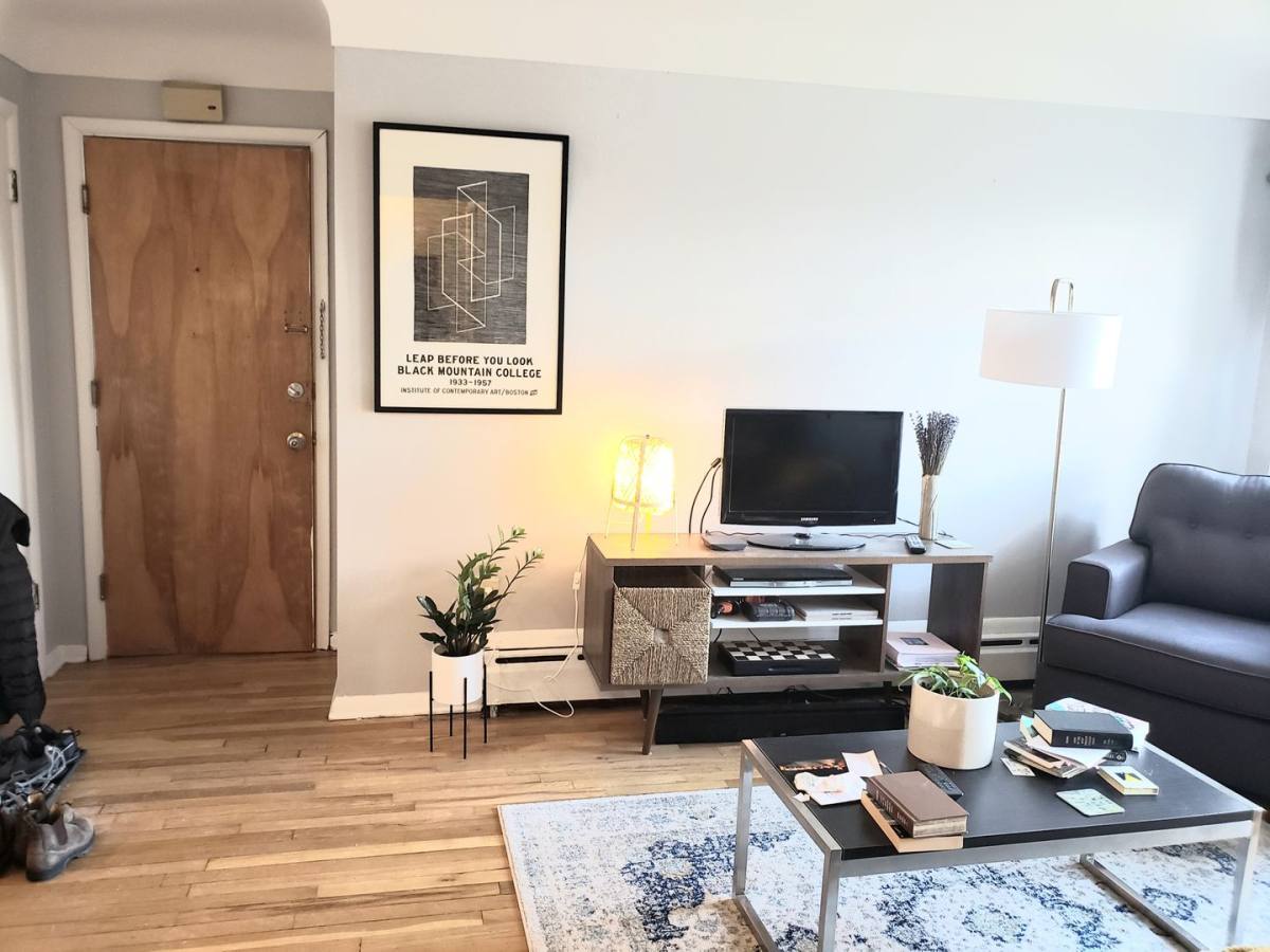 Apartment for rent at 801 W Madison, Ann Arbor, MI 48103