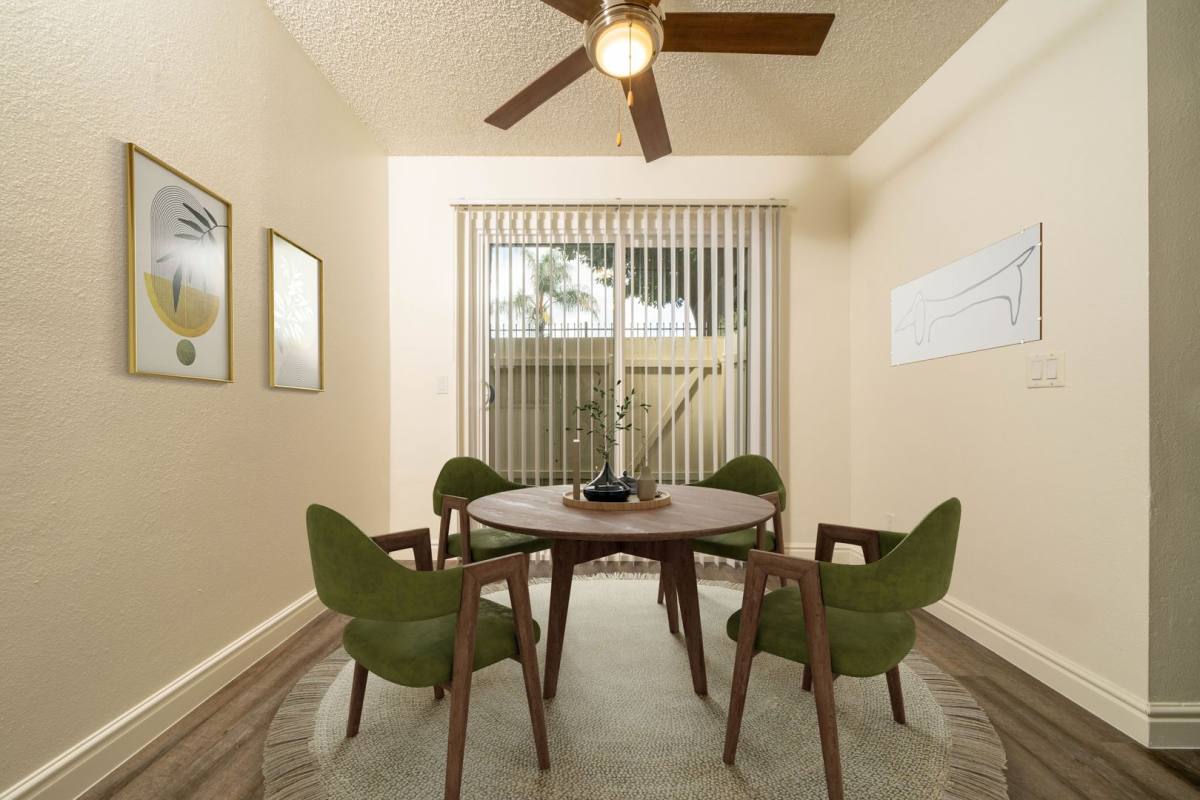 Apartment for rent at 1466 Bonair Rd, Vista, CA 92084