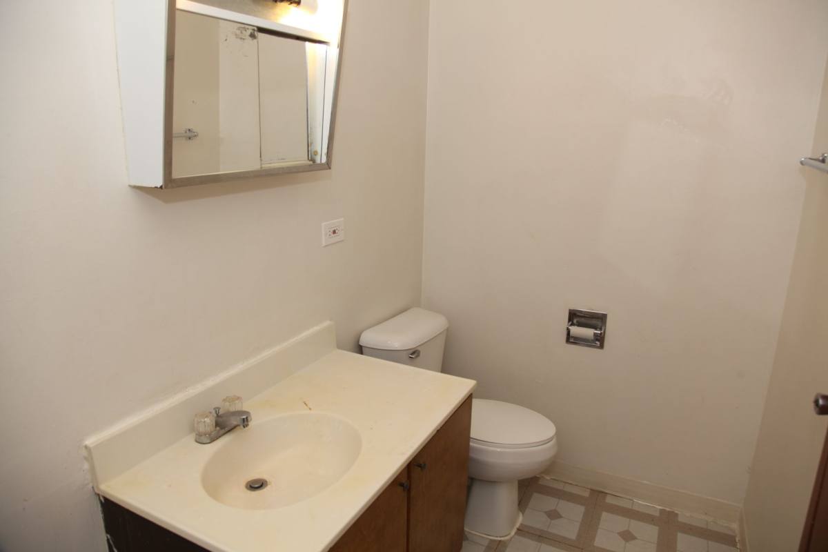 Apartment for rent at 173 Arbor, Wheeling, IL 60090